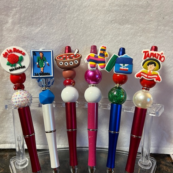 Beautiful custom made beaded pens - Picture 5 of 6